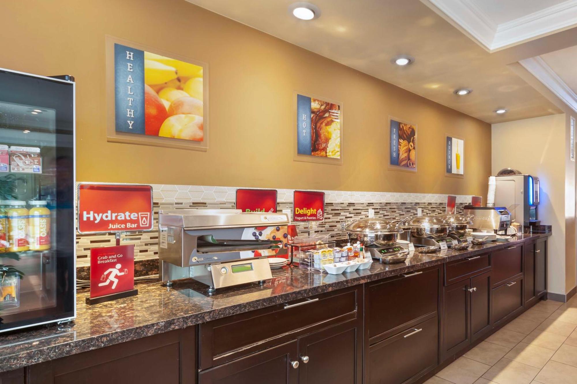 贝斯特韦斯特平河套房酒店 Peace River 外观 照片