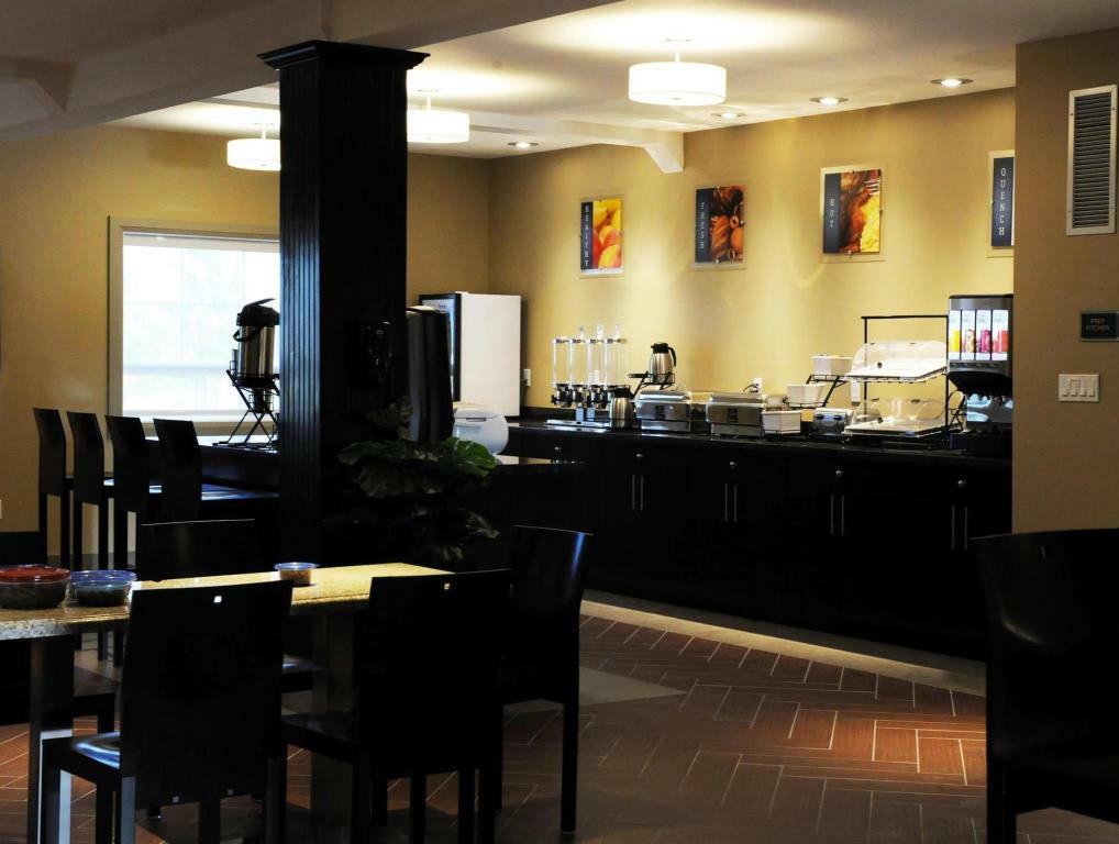贝斯特韦斯特平河套房酒店 Peace River 外观 照片